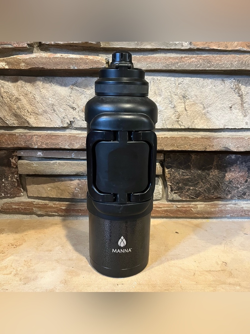 Manna Titan Black Stainless Steel Vacuum Gallon Jug - 4 Liters